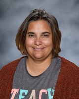 Emily Lowe image